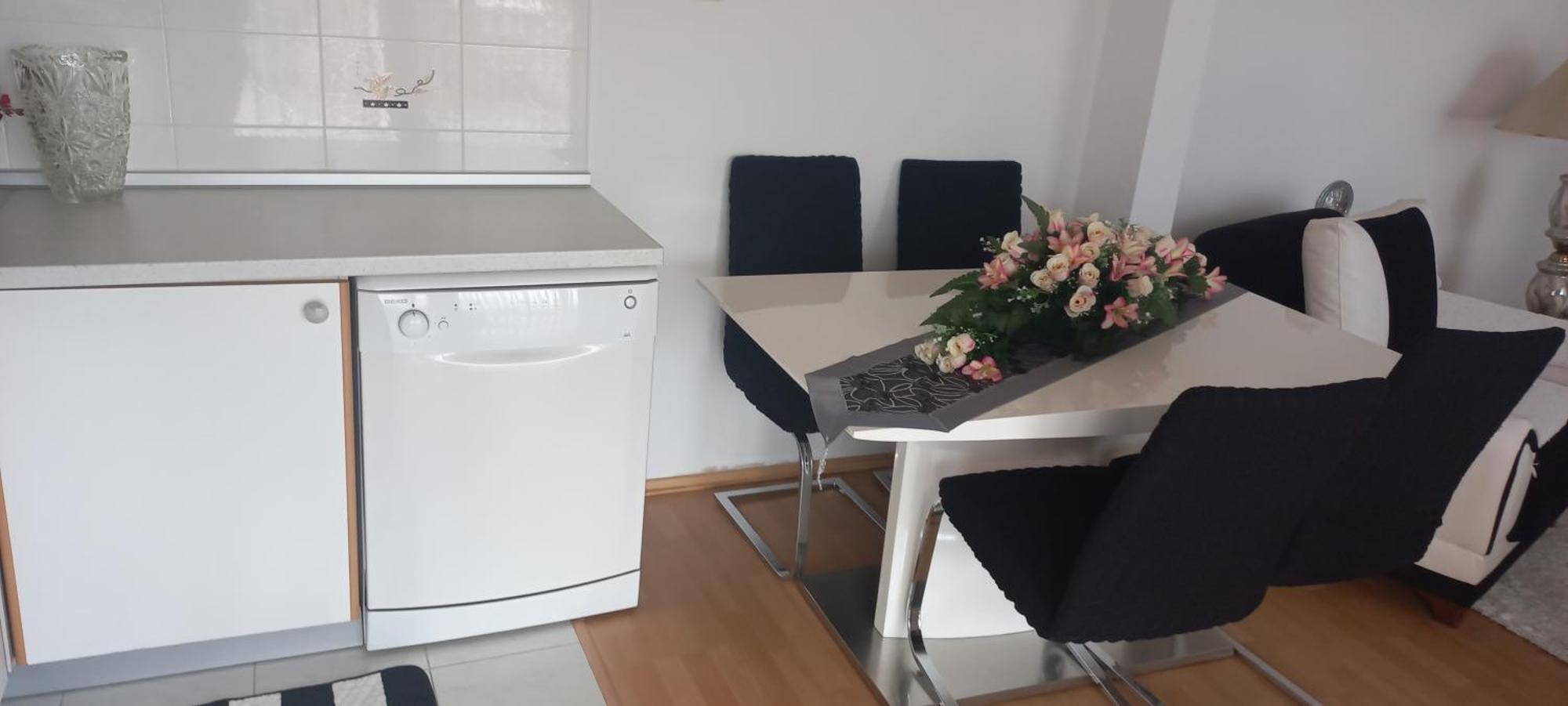 Holiday Home Peaceful Retreat Visoko Buitenkant foto