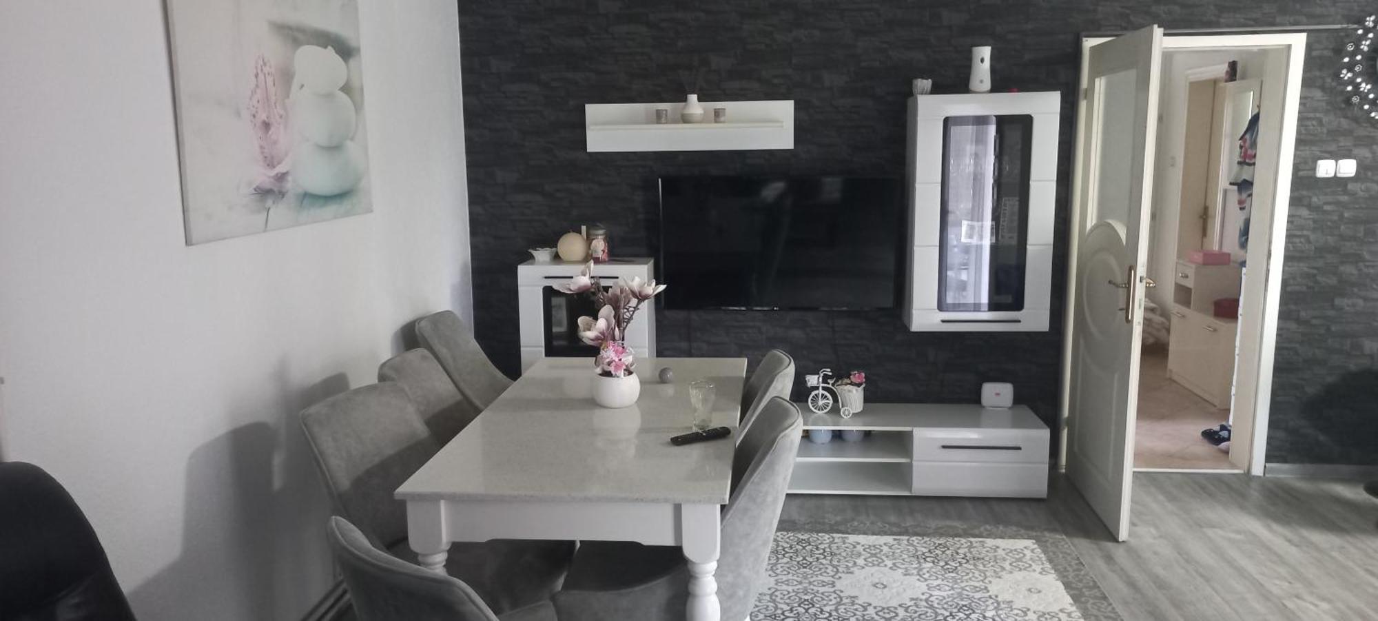 Holiday Home Peaceful Retreat Visoko Buitenkant foto